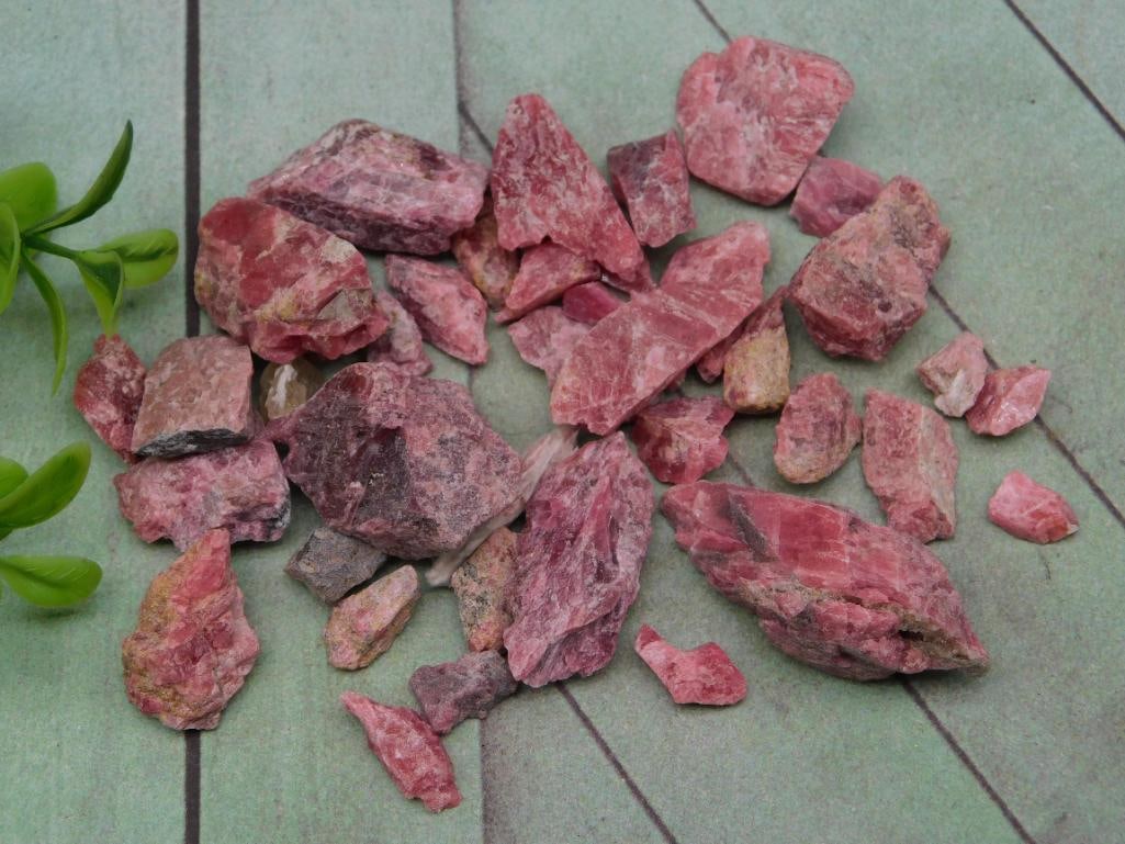 GEM RHODONITE ROCK STONE LAPIDARY SPECIMEN (1 of 3)