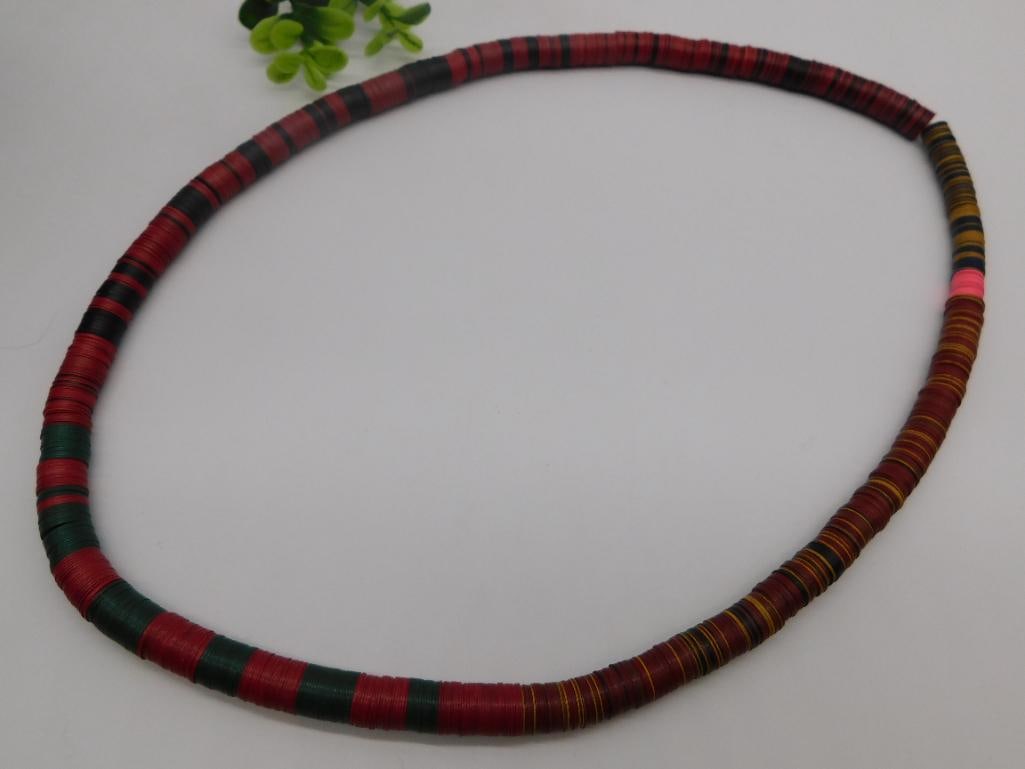 AFRICAN TRADE BEADS ROCK STONE LAPIDARY SPECIMEN: AFRICAN TRADE BEADS ROCK STONE LAPIDARY SPECIMEN