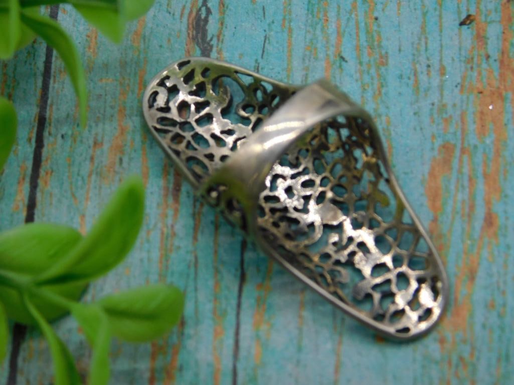 STERLING SILVER FILIGREE RING ROCK STONE LAPIDARY SPECIMEN: STERLING SILVER FILIGREE RING ROCK STONE LAPIDARY SPECIMEN