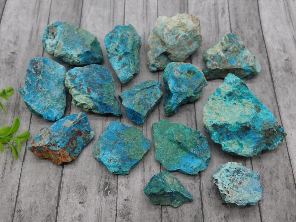 CHRYSOCOLLA ROCK STONE LAPIDARY SPECIMEN: CHRYSOCOLLA ROCK STONE LAPIDARY SPECIMEN