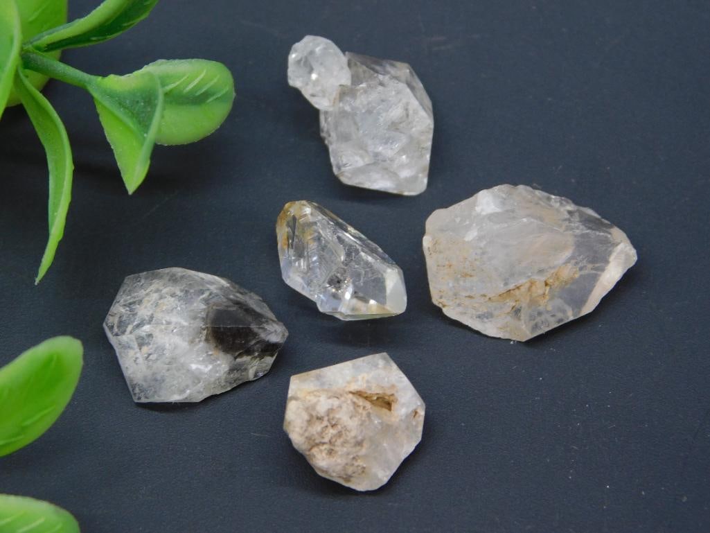 HERKIMER DIAMONDS ROCK STONE LAPIDARY SPECIMEN: HERKIMER DIAMONDS ROCK STONE LAPIDARY SPECIMEN