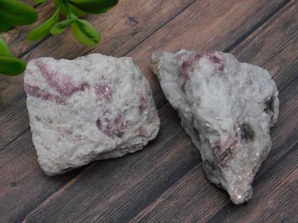 PINK TOURMALINE ROCK STONE LAPIDARY SPECIMEN: PINK TOURMALINE ROCK STONE LAPIDARY SPECIMEN