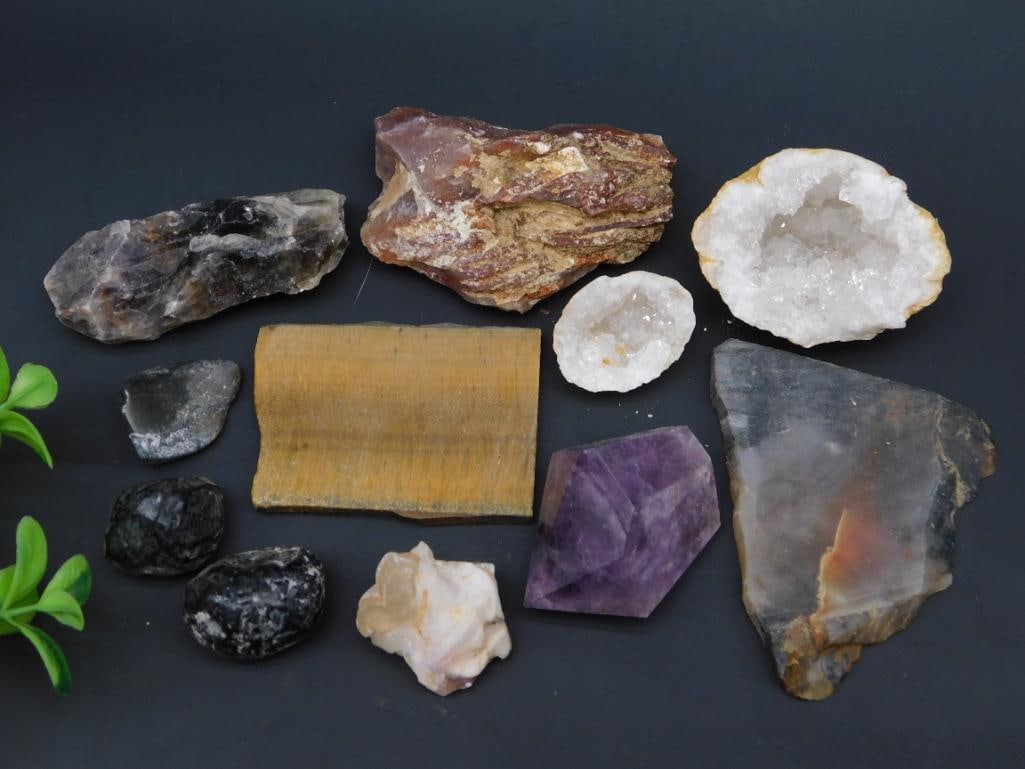 MIXED LOT ROCK STONE LAPIDARY SPECIMEN: MIXED LOT ROCK STONE LAPIDARY SPECIMEN