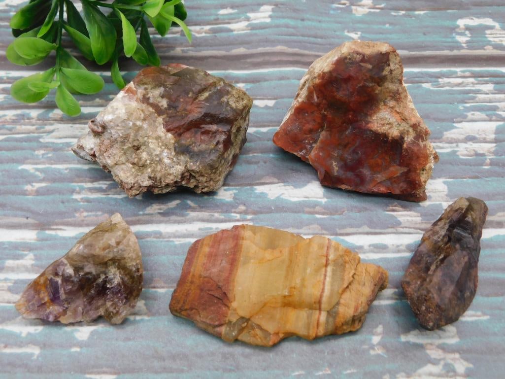 MIXED ROUGH LOT ROCK STONE LAPIDARY SPECIMEN: MIXED ROUGH LOT ROCK STONE LAPIDARY SPECIMEN