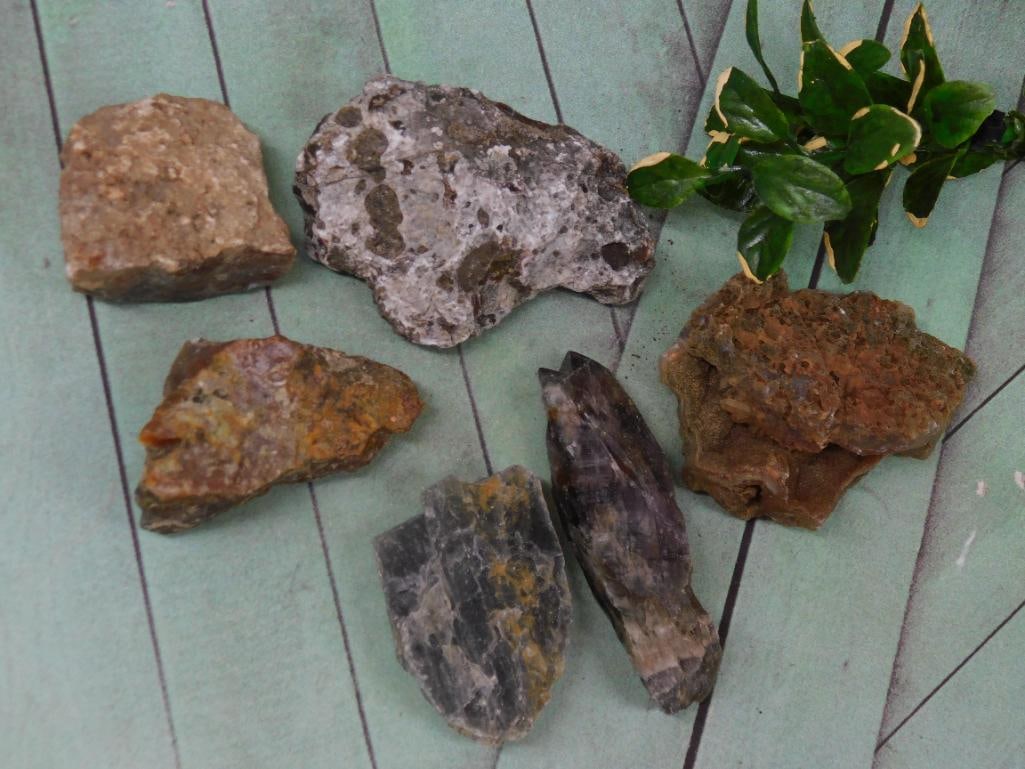 MIXED ROUGH LOT ROCK STONE LAPIDARY SPECIMEN: MIXED ROUGH LOT ROCK STONE LAPIDARY SPECIMEN