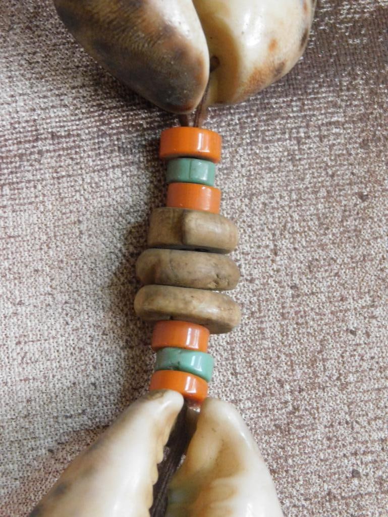 AFRICAN TRADE BEADS VINTAGE ANTIQUE (1 of 1)