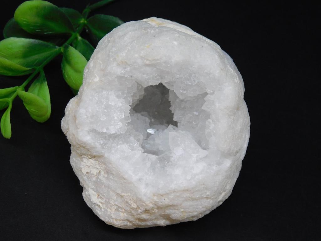 GEODE ROCK STONE LAPIDARY SPECIMEN (1 of 2)