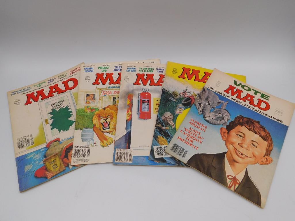 VINTAGE MAD MAGAZINES ANTIQUE EPHEMERA (1 of 2)