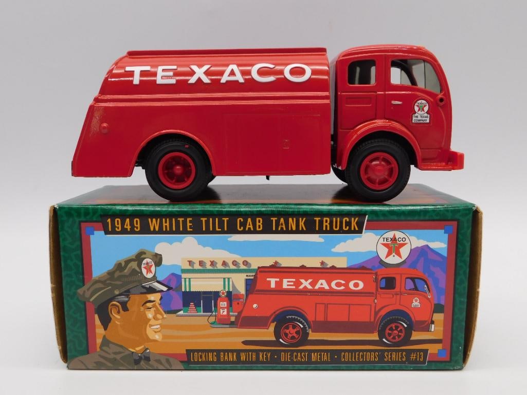 TEXACO TILT CAB TANK TRUCK TOY WITH ORIGINAL BOX (1 of 4)