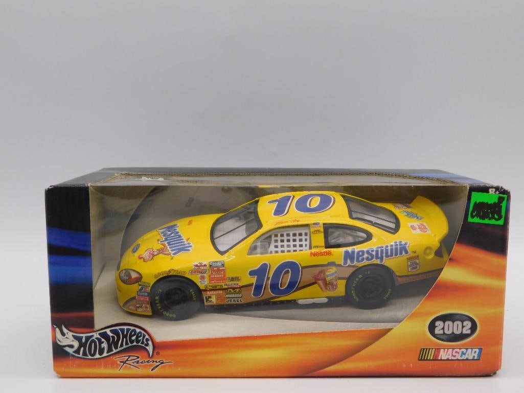 HOT WHEELS NASCAR SCOTT RIGGS NESQUIK FORD (1 of 2)