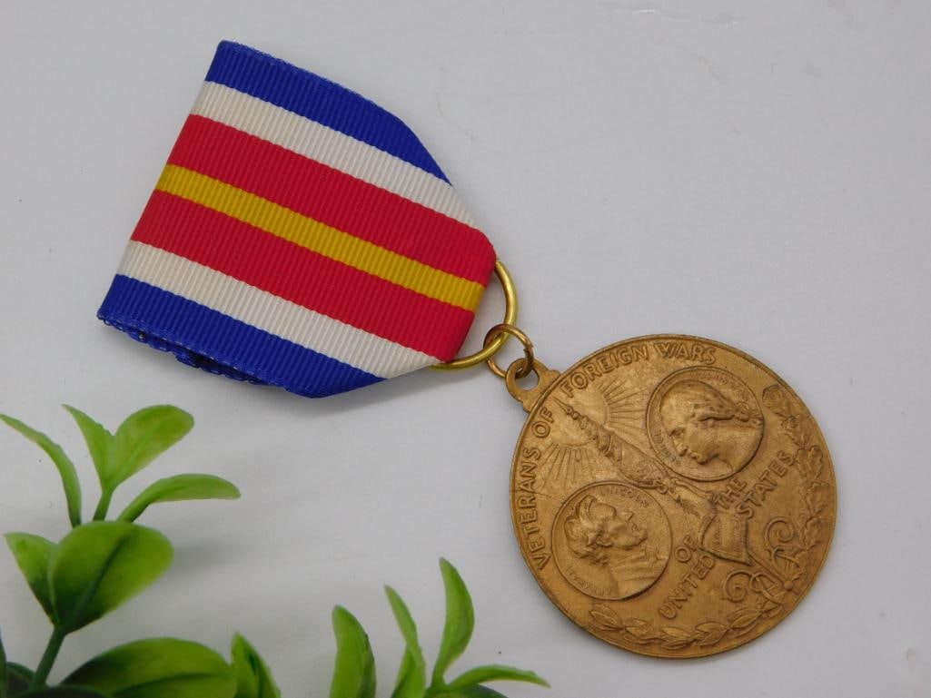 VINTAGE FRENCH MEDAL: VINTAGE FRENCH MEDAL