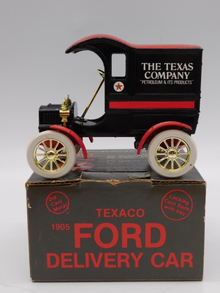 ERTL THE TEXAS COMPANY 1905 FORD DELIVERY CAR DIE CAST METAL COIN BANK (1 of 3)