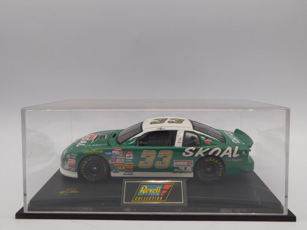 SKOAL BANDIT CHEVROLET MONTE CARLO KEN SCHRADER REVELL: SKOAL BANDIT CHEVROLET MONTE CARLO KEN SCHRADER REVELL