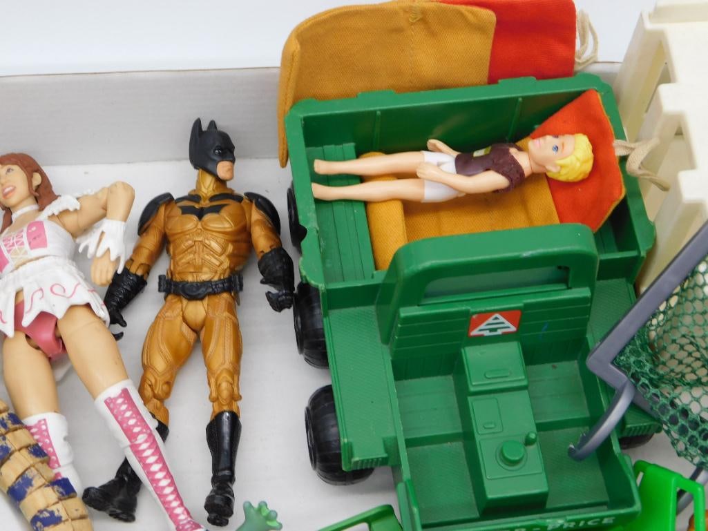 VINTAGE ACTION FIGURES AND ACCESSORIES - 2