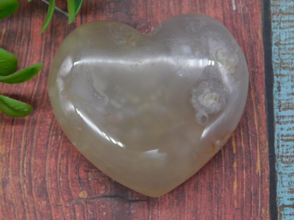 FLOWER PETAL AGATE HEART ROCK STONE LAPIDARY SPECIMEN: FLOWER PETAL AGATE HEART ROCK STONE LAPIDARY SPECIMEN