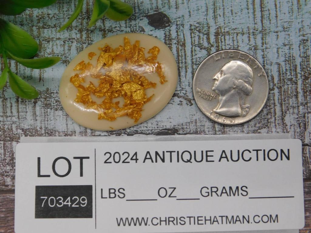 Oval Cream Resin Piece with Gold Foil (1 of 1)