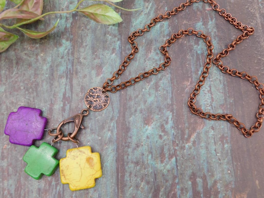 Copper Chain Necklace with Colorful Cross Pendants: Copper Chain Necklace with Colorful Cross Pendants