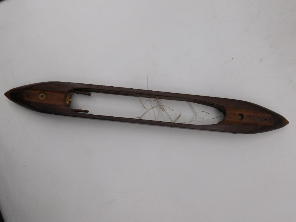 Vintage Wooden Weaving Loom Shuttle (1 of 3)