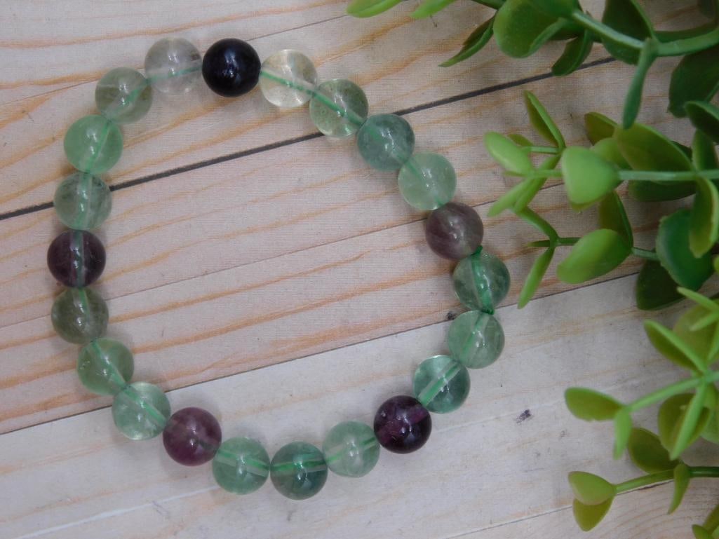 Fluorite Stretch Bracelet Rock Stone Lapidary Specimen: Fluorite Stretch Bracelet Rock Stone Lapidary Specimen