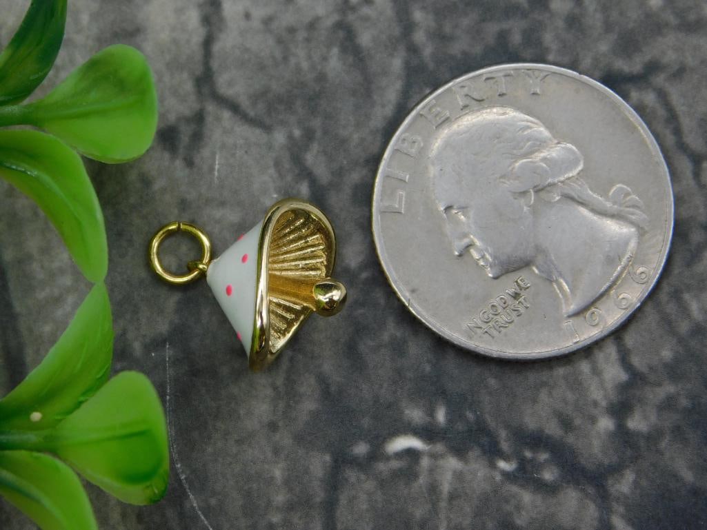 Small Enamel Mushroom Pendant: Small Enamel Mushroom Pendant