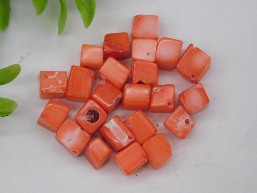 Stone Beads Rock Stone Lapidary Specimen: Stone Beads Rock Stone Lapidary Specimen