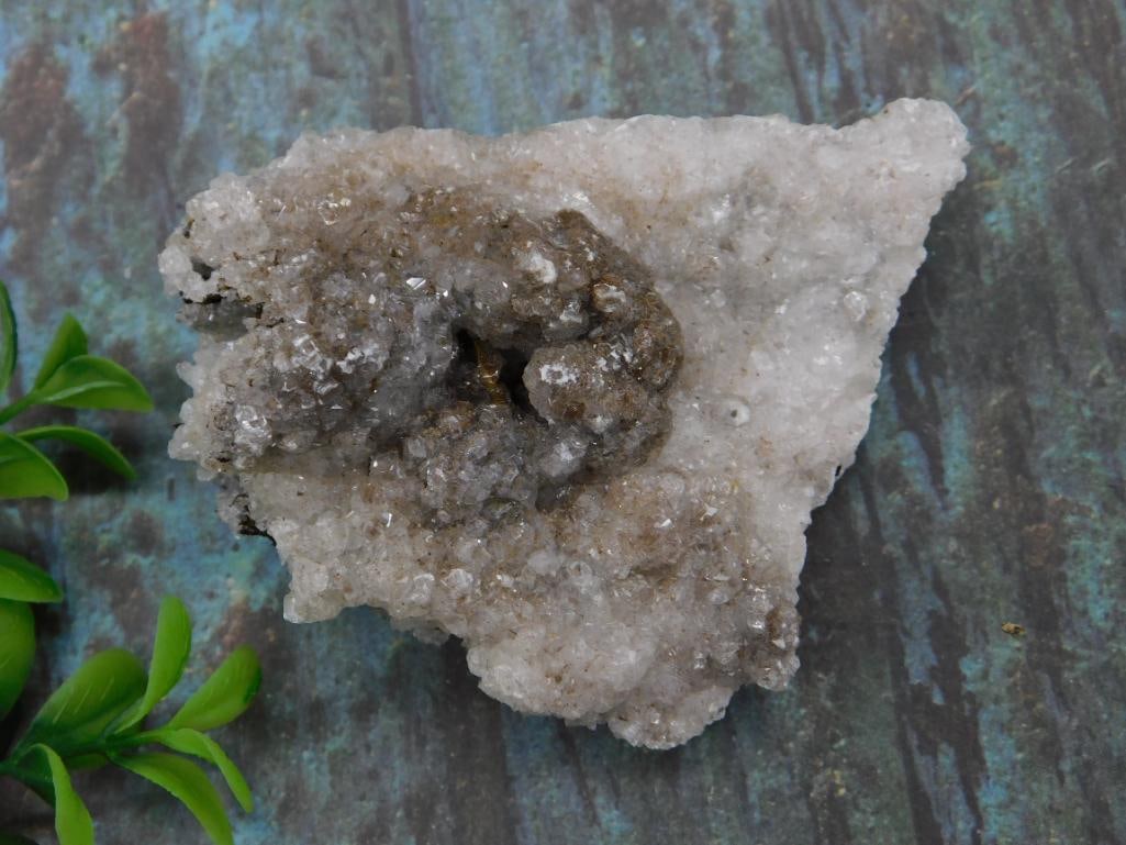 Quartz Cluster with Brown Mineral Inclusion Rock Stone Lapidary Specimen: Quartz Cluster with Brown Mineral Inclusion Rock Stone Lapidary Specimen