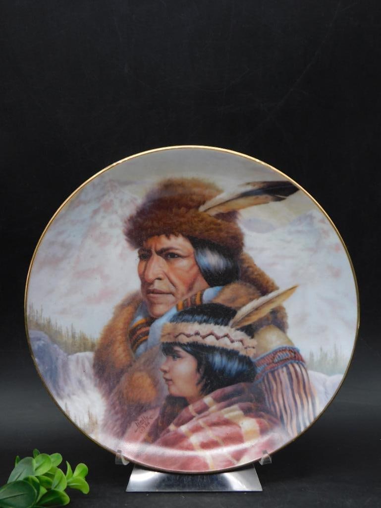 Decorative Plate Featuring Native American Design: Decorative Plate Featuring Native American Design