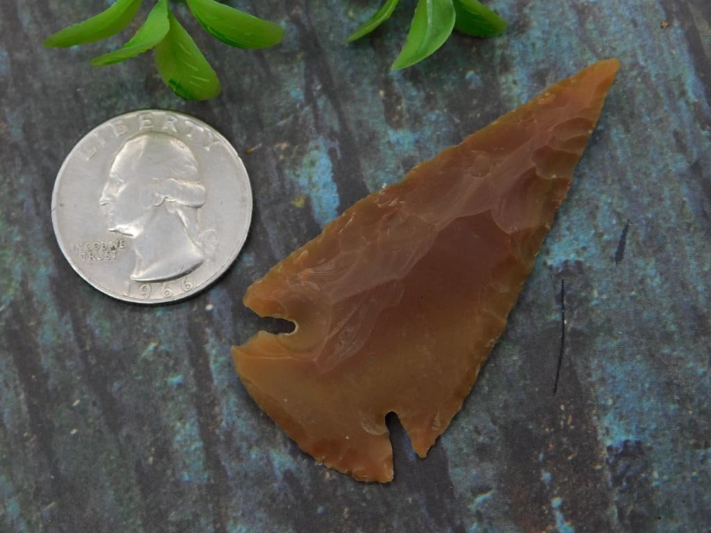 HAND KNAPPED ARROWHEAD ROCK STONE LAPIDARY SPECIMEN - 2