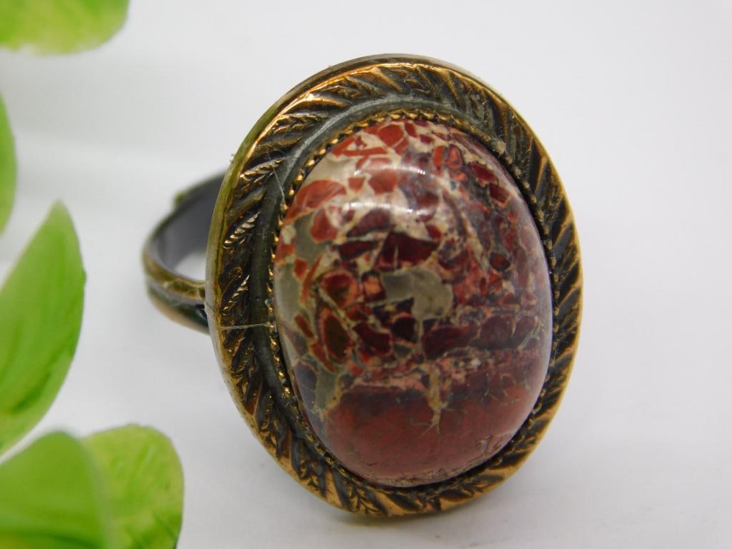 BRECCIATED JASPER RING ROCK STONE LAPIDARY SPECIMEN (1 of 2)