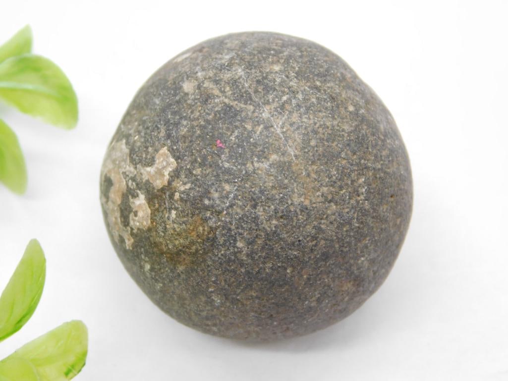 ROCK STONE LAPIDARY SPECIMEN: ROCK STONE LAPIDARY SPECIMEN — Part of our Discover Vintage Vault, Crystals and Gems auction at HATMAN'S Auctions! Please see photos for measurements and condition. YES, we have in-house shipping! W