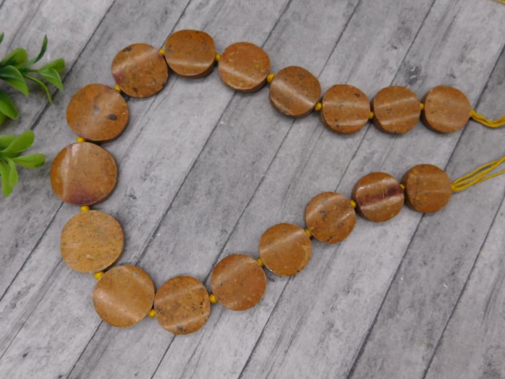 STONE BEADS ROCK STONE LAPIDARY SPECIMEN: STONE BEADS ROCK STONE LAPIDARY SPECIMEN — Part of our Discover Vintage Vault, Crystals and Gems auction at HATMAN'S Auctions! Please see photos for measurements and condition. YES, we have