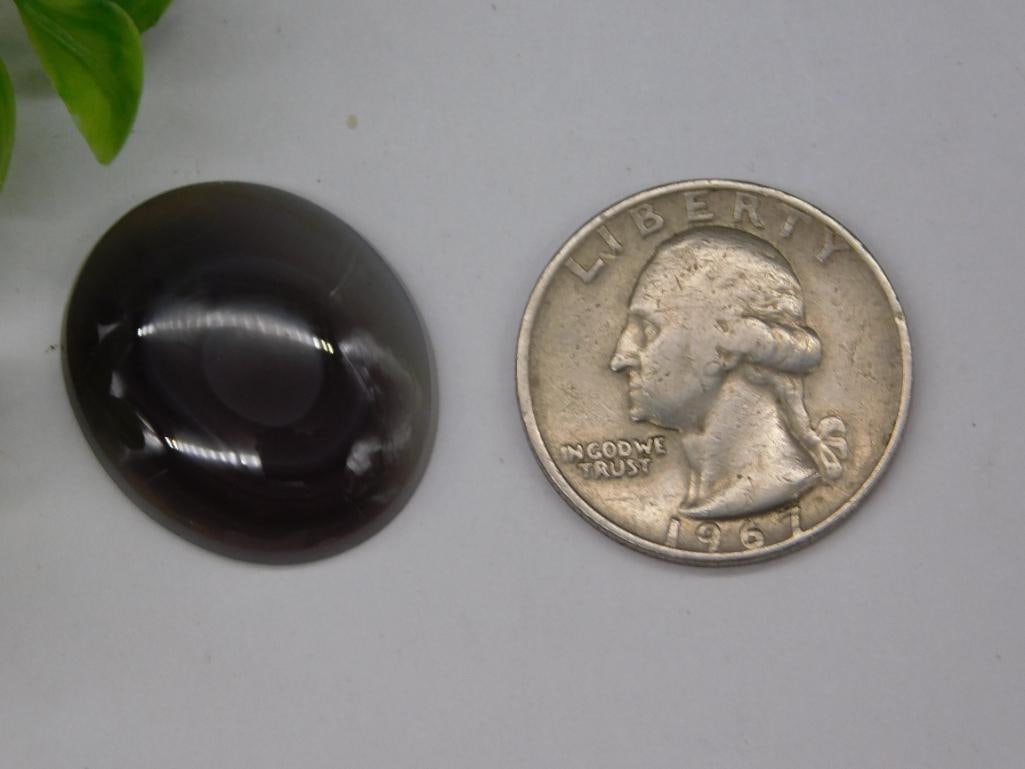 STONE CABOCHON ROCK STONE LAPIDARY SPECIMEN: STONE CABOCHON ROCK STONE LAPIDARY SPECIMEN — Part of our Discover Vintage Vault, Crystals and Gems auction at HATMAN'S Auctions! Please see photos for measurements and condition. YES, we have