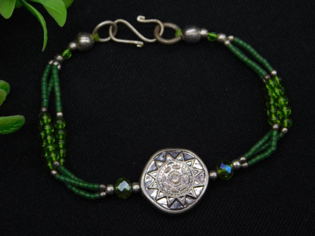 BEADED BRACELET ROCK STONE LAPIDARY SPECIMEN: BEADED BRACELET ROCK STONE LAPIDARY SPECIMEN — Part of our Discover Vintage Vault, Crystals and Gems auction at HATMAN'S Auctions! Please see photos for measurements and condition. YES, we have