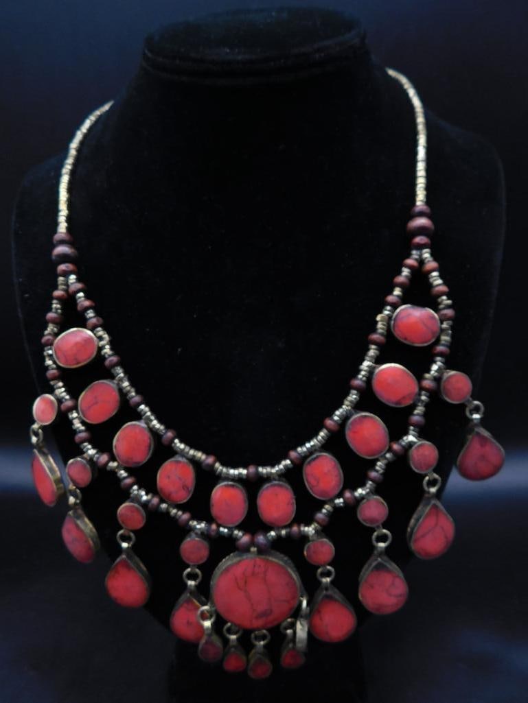 RED JASPER BIB STYLE NECKLACE ROCK STONE LAPIDARY SPECIMEN: RED JASPER BIB STYLE NECKLACE ROCK STONE LAPIDARY SPECIMEN — Part of our Discover Vintage Vault, Crystals and Gems auction at HATMAN'S Auctions! Please see photos for measurements and condition.