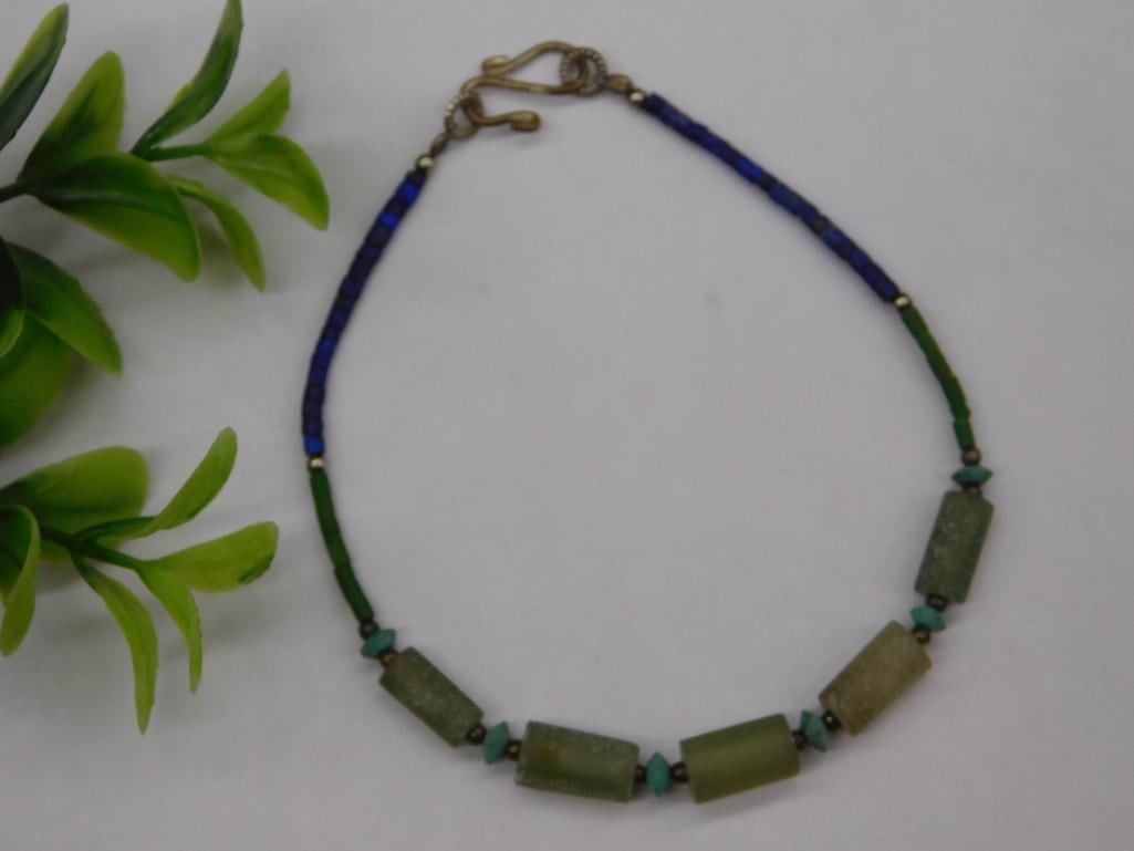 BEADED BRACELET ROCK STONE LAPIDARY SPECIMEN: BEADED BRACELET ROCK STONE LAPIDARY SPECIMEN — Part of our Discover Vintage Vault, Crystals and Gems auction at HATMAN'S Auctions! Please see photos for measurements and condition. YES, we have in-h