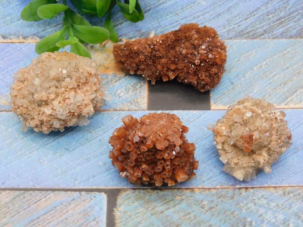 ARAGONITE ROCK STONE LAPIDARY SPECIMEN: ARAGONITE ROCK STONE LAPIDARY SPECIMEN — Part of our Discover Sunken Cove, Crystals and Gems auction at HATMAN'S Auctions! Please see photos for measurements and condition. YES, we have in-house shi