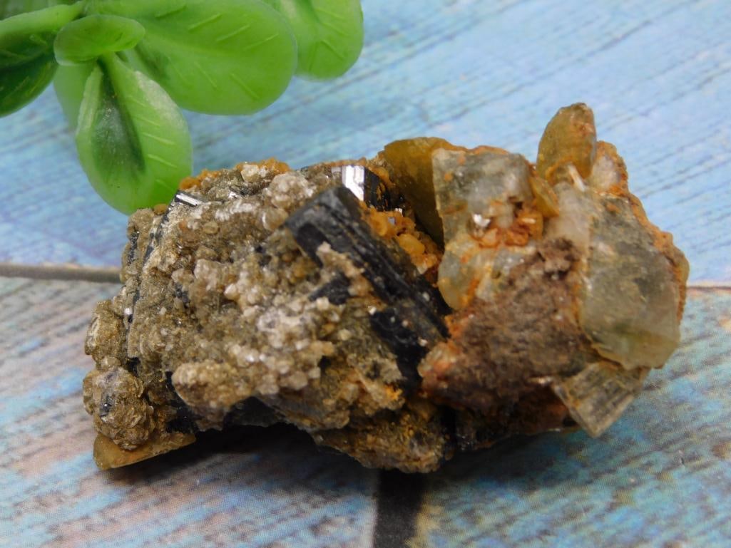 PANASQUIERA MINE PORTUGAL ROCK STONE LAPIDARY SPECIMEN (1 of 3)