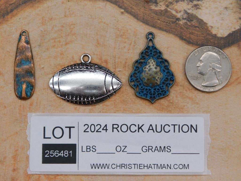 MIXED PENDANTS - 2