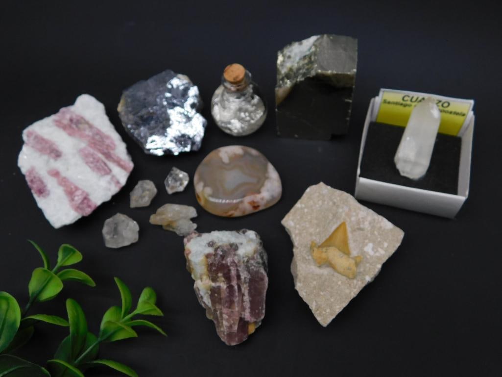 MIXED LOT ROCK STONE LAPIDARY SPECIMEN: MIXED LOT ROCK STONE LAPIDARY SPECIMEN