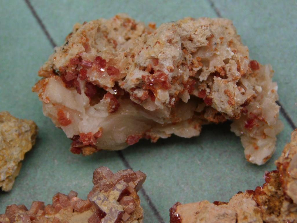 VANADINITE ROCK STONE LAPIDARY SPECIMEN - 2