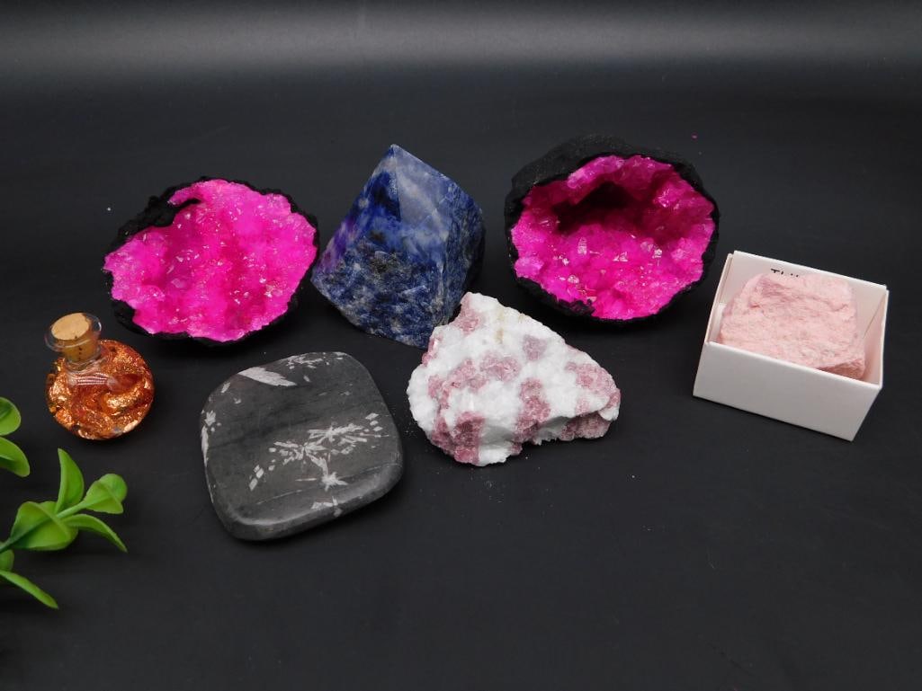 MIXED LOT ROCK STONE LAPIDARY SPECIMEN: MIXED LOT ROCK STONE LAPIDARY SPECIMEN