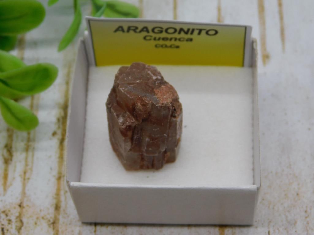 ARAGONITE ROCK STONE LAPIDARY SPECIMEN - 2