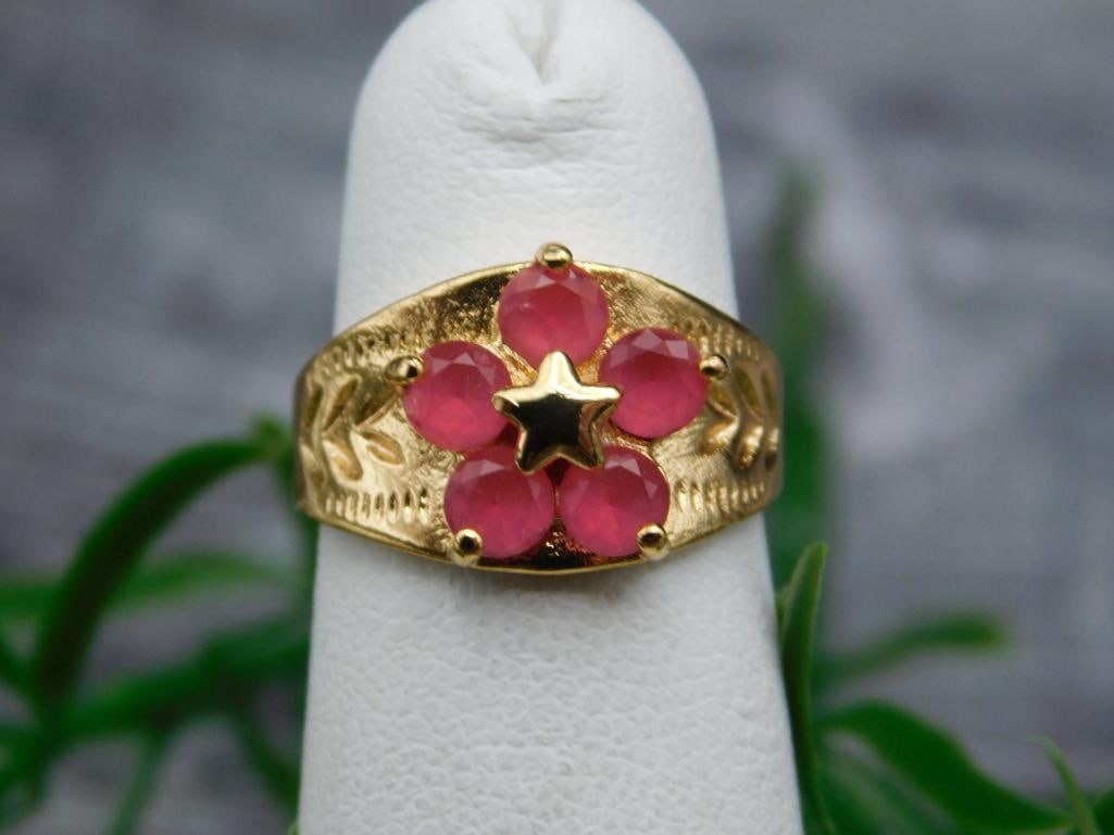 GENUINE STONE RING SIZE 3: GENUINE STONE RING SIZE 3 - Part of our Discover Twilight Bazaar, Crystals and Gems auction at HATMAN'S Auctions! Please see photos for measurements and condition. YES, we have in-house shipping! We