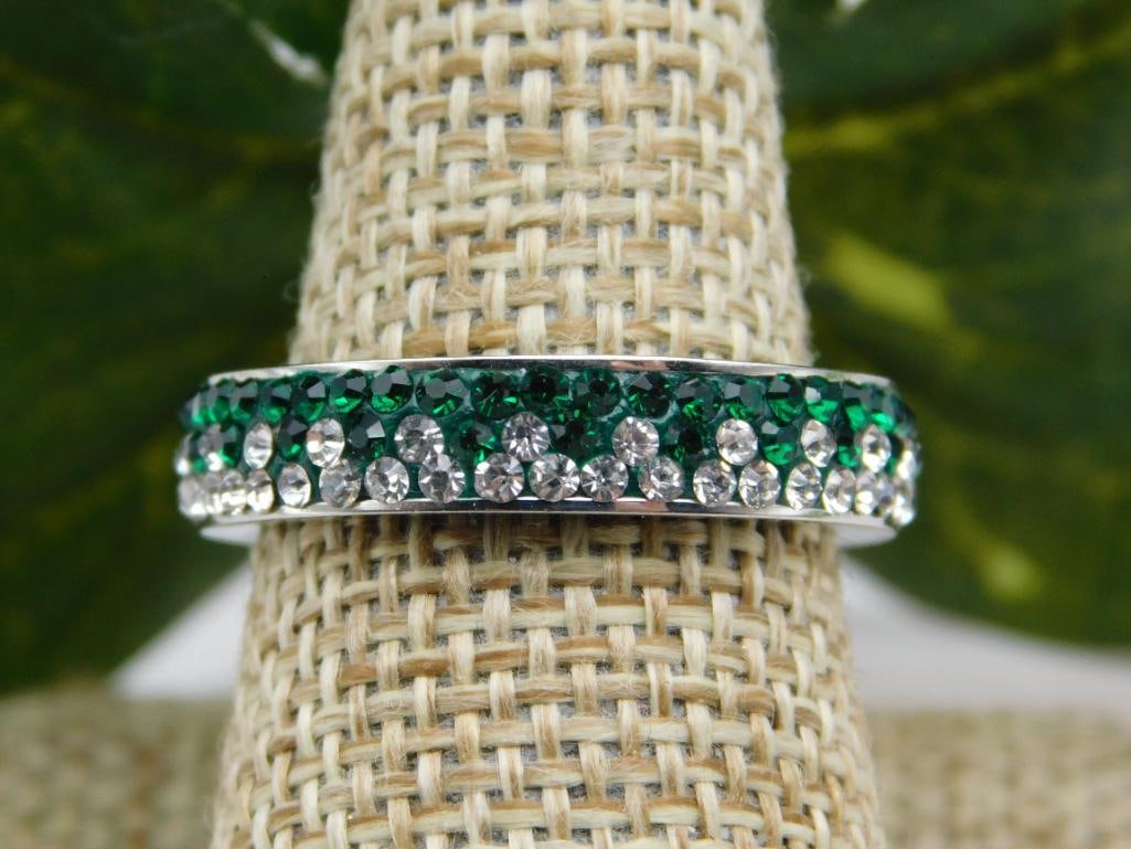 SPECIAL JEWELRY SALE! SEE PHOTOS FOR DETAILS: SPECIAL JEWELRY SALE! SEE PHOTOS FOR DETAILS - Part of our Discover Twilight Bazaar, Crystals and Gems auction at HATMAN'S Auctions! Please see photos for measurements and condition. YES, we have