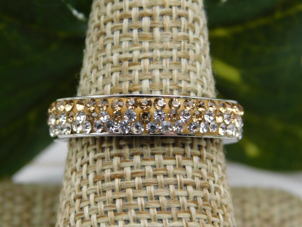 SPECIAL JEWELRY SALE! SEE PHOTOS FOR DETAILS: SPECIAL JEWELRY SALE! SEE PHOTOS FOR DETAILS - Part of our Discover Twilight Bazaar, Crystals and Gems auction at HATMAN'S Auctions! Please see photos for measurements and condition. YES, we have