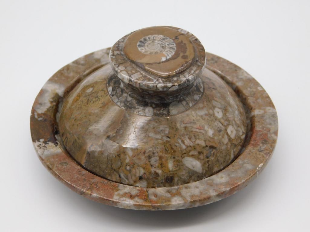 ORTHOCERAS TRINKET BOX ROCK STONE LAPIDARY SPECIMEN: ORTHOCERAS TRINKET BOX ROCK STONE LAPIDARY SPECIMEN — Part of our Discover Curiosity Shop, Crystals and Gems auction at HATMAN'S Auctions! Please see photos for measurements and condition. YES, we