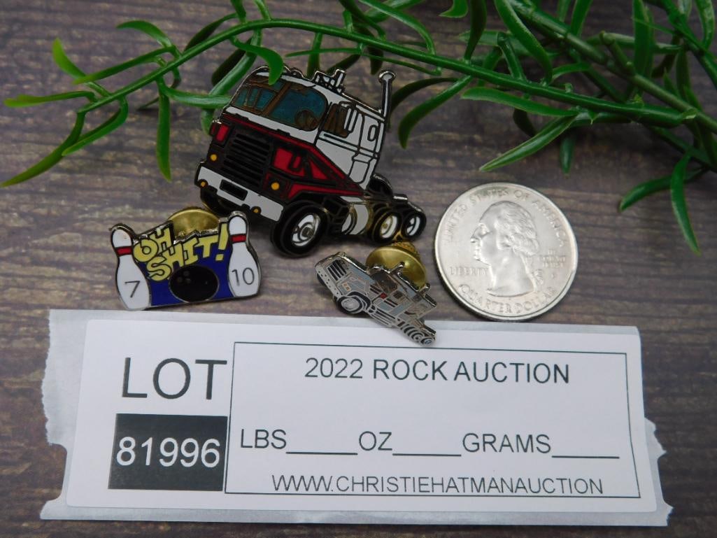 MIXED PIN LOT - 2