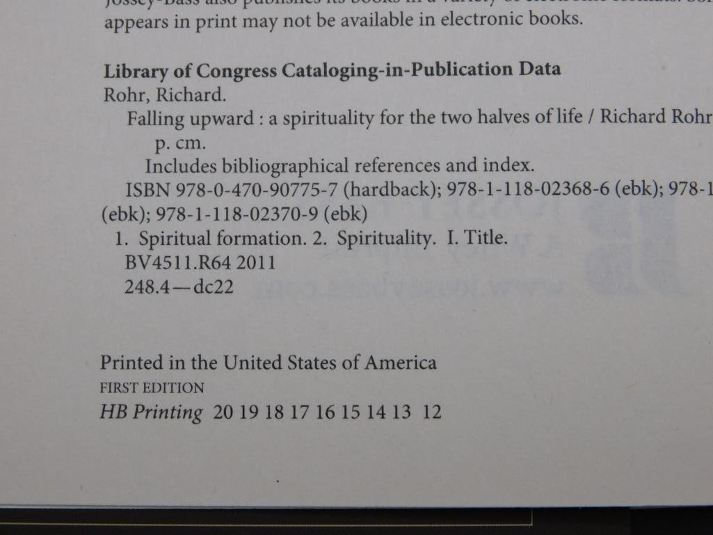 2011 FALLING UPWARD BOOK BY RICHARD ROHR - 3