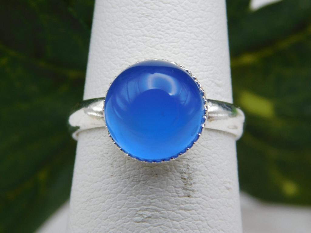 GENUINE STONE RING ROCK STONE LAPIDARY SPECIMEN: GENUINE STONE RING ROCK STONE LAPIDARY SPECIMEN — Part of our Discover Curiosity Shop, Crystals and Gems auction at HATMAN'S Auctions! Please see photos for measurements and condition. YES, we have 