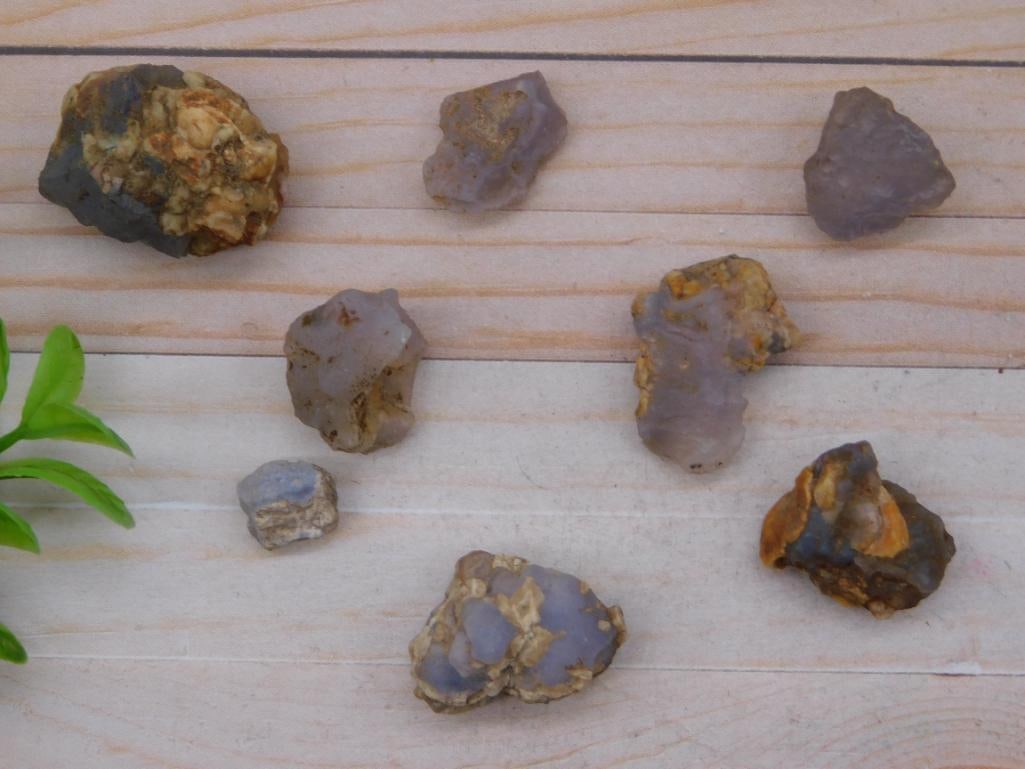 ELLENSBURG AGATE ROCK STONE LAPIDARY SPECIMEN: ELLENSBURG AGATE ROCK STONE LAPIDARY SPECIMEN — Part of our Discover Curiosity Shop, Crystals and Gems auction at HATMAN'S Auctions! Please see photos for measurements and condition. YES, we have